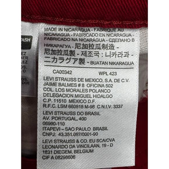 Levi's 569 Men's Loose Fit Red Denim Shorts - Size 42 (42x12.5) - Picture 4 of 6